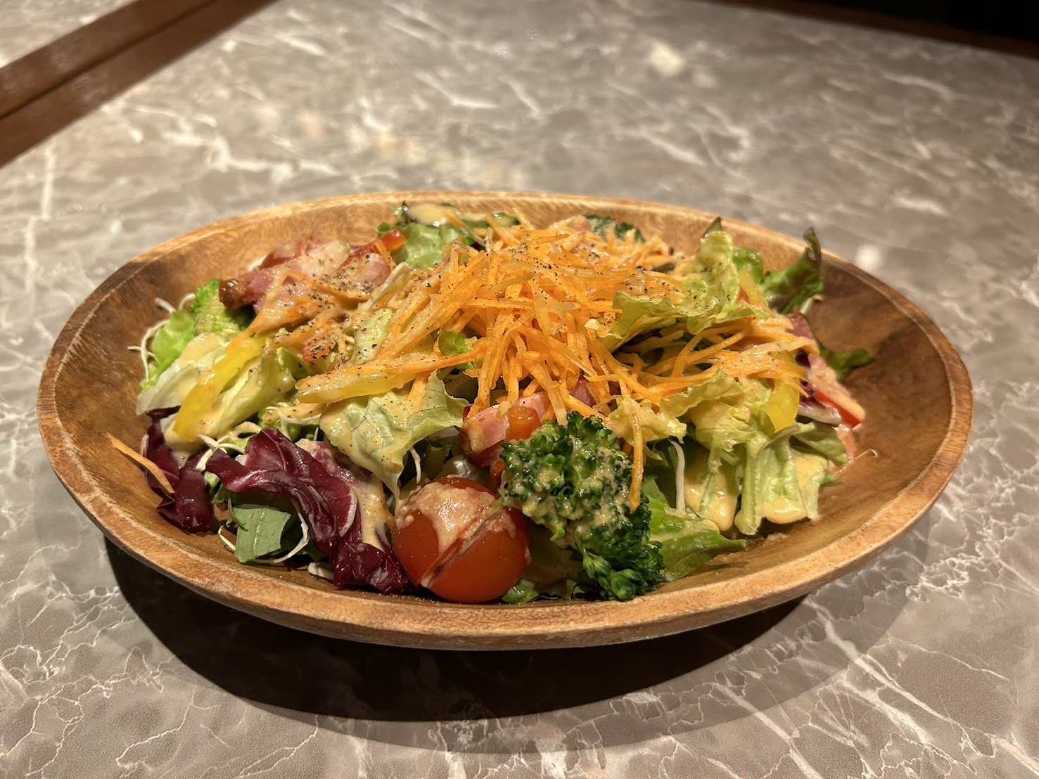 ランチサラダ